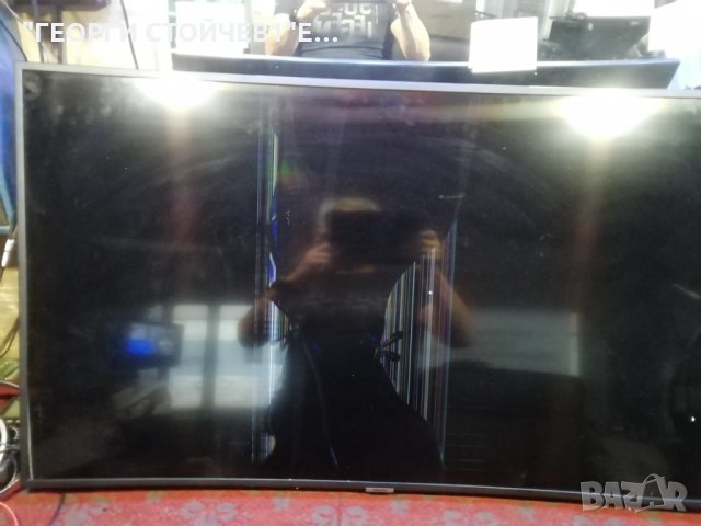 UE49RU7372U СЪС СЧУПЕНА МАТРИЦА