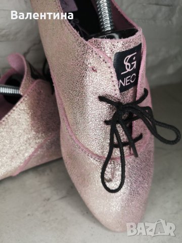 Розови Adidas 41,1/3 балеринки Selena Gomez естествена кожа, снимка 1 - Дамски ежедневни обувки - 25979610