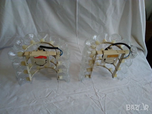 Продавам полилей в комплект с два аплика, снимка 5 - Лампиони - 53518066