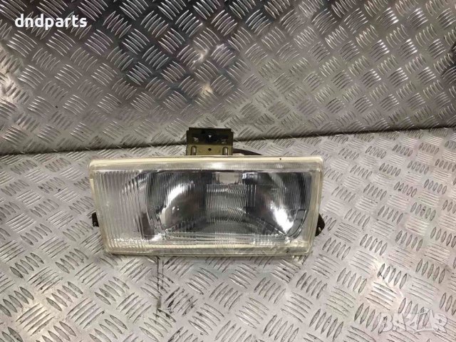 Десен фар Peugeot 104,1984г.