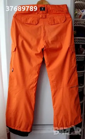 Дамски панталон за ски и сноуборд DC Shoes-висок клас - размер М, снимка 2 - Спортни екипи - 48817718