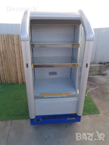 Отворена хладилна витрина