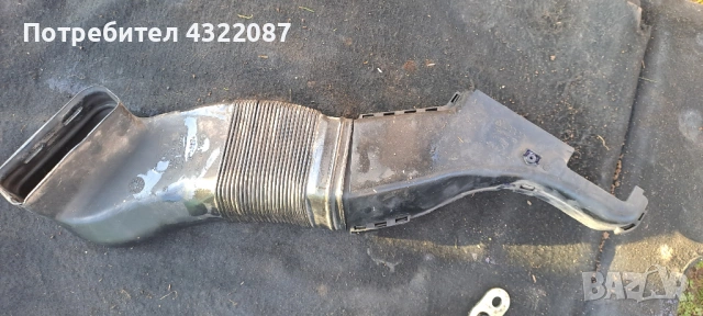  Въздуховод / въздуховоди от Volkswagen Passat / Пасат 1.9 TDI 110 к.с. 2000г. , снимка 2 - Части - 53387245