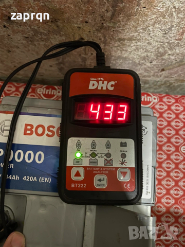 Нов акумулатор Бош/Bosch 44 амп/ч 420 А усилен стартов ток, снимка 2 - Аксесоари и консумативи - 52461145