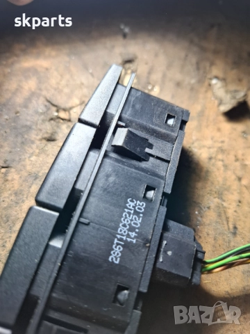 Бутон подгрев стъкло за Форд Фиеста мк5 / Fiesta mk5, снимка 4 - Части - 52255740