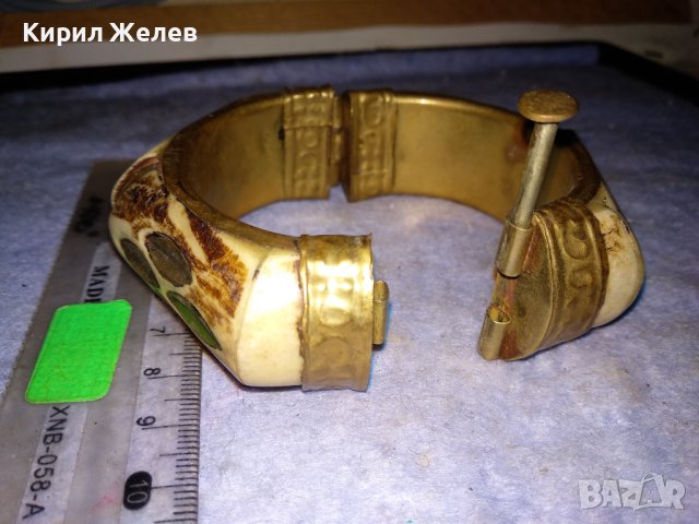 СТАРИННА БРОНЗОВА ТИБЕТСКА ТРАДИЦИОННА МАСИВНА ГРИВНА с ЩИФТ и КАМИЛСКА КОСТ РЪЧНА ИЗРАБОТКА 38321, снимка 10 - Антикварни и старинни предмети - 41095979