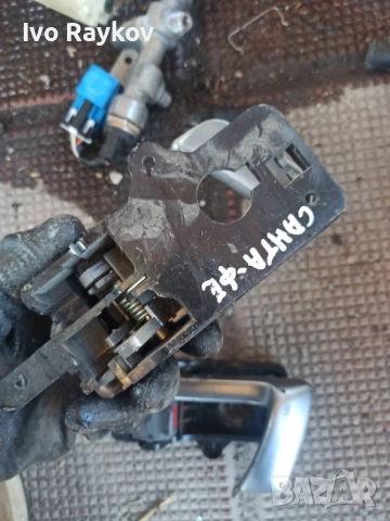 Дръжки врати , вътрешни за Hyundai Santa Fe II 2.2 CRDI , снимка 2 - Части - 52159624