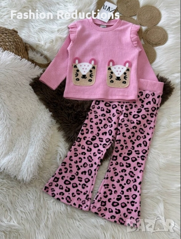 Комплекти за момичета. 