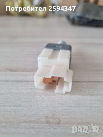 DAEWOO TICO 0.8CC ДАТЧИК ЗАДНА СВЕТЛИНА , снимка 2 - Части - 36136400