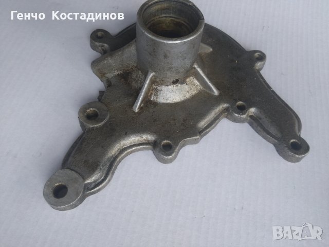 Продавам тяло за водна помпа за ГАЗ -53 , ново /алуминиево, снимка 1