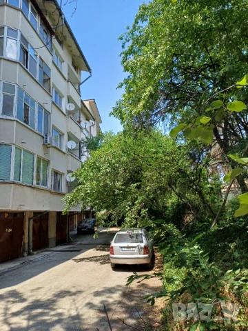 Апартамент Търговище продавам просторен център обзаведен гараж, снимка 16 - Апартаменти - 50918996