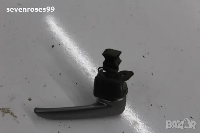 Дръжка вътрешна задна дясна Мазда 3 2008 2.3i 158hp Mazda 3 седан, снимка 2 - Части - 48508206