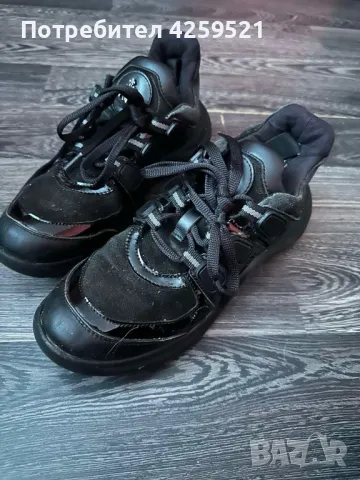 Дамски маратонки на Дарис, снимка 2 - Маратонки - 48015060