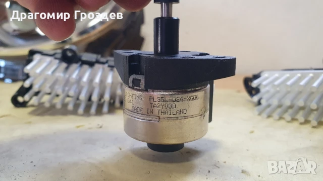 Оригинално моторче за регулиране на фар за VW AG group / ВАГ групата, снимка 5 - Части - 51193012