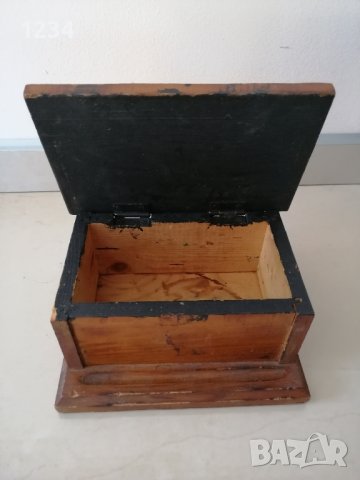 Дървена кутия  20 х 14 h 10 см. 