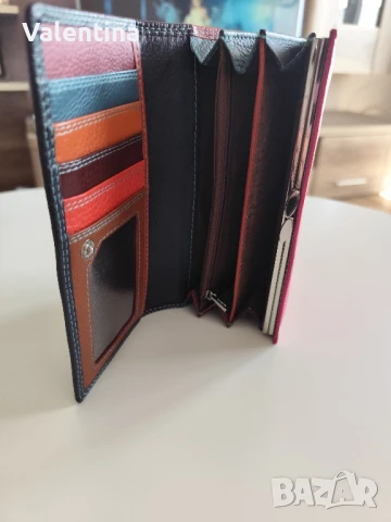 Дамски портмонета , снимка 7 - Портфейли, портмонета - 50757724