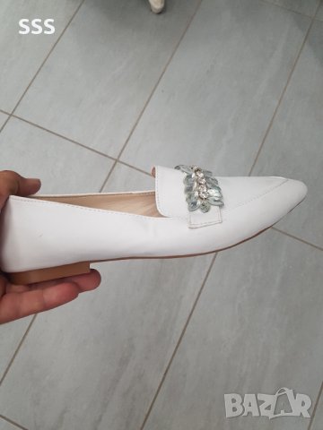 Обувки, снимка 4 - Дамски елегантни обувки - 41590851