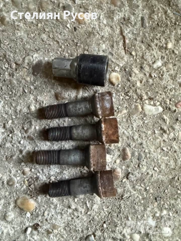 180825 секретни болтове за mercedes S class w 221 -35 лв или 17,9евро 60мм обща дължина 4 перфектни , снимка 2 - Части - 52027693