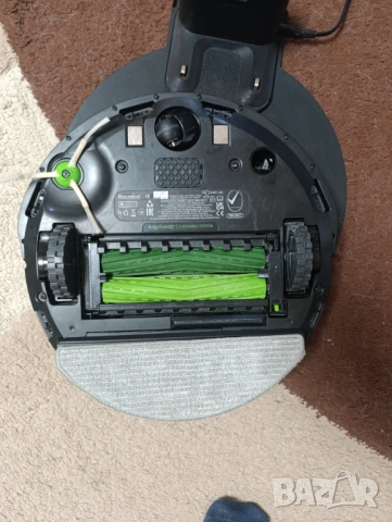 Roomba i8 за ремонт , снимка 2 - Лаптоп аксесоари - 39374712