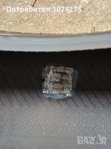 Зимни гуми Continental, снимка 2 - Гуми и джанти - 51045719