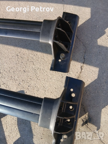 Продавам греди за таван и заден спойлер захонда црв 3