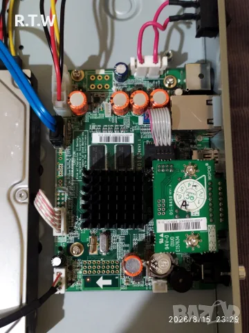 Видео рекордер 4-канален, NVR Hikvision 6MP + HDD, 750GB, снимка 12 - Комплекти за видеонаблюдение - 55717297