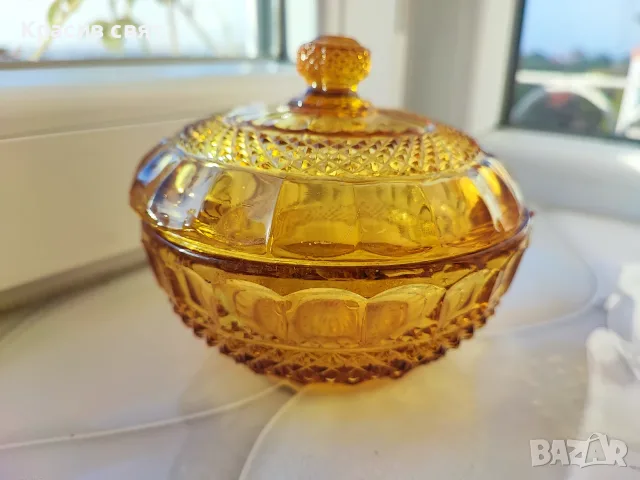 Красива захарница, снимка 2 - Сервизи - 55960375