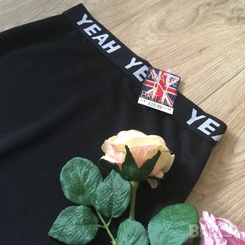 Нова Миди черна дамска пола молив, еластична, с широк ластик в талията и елемент мрежа, UK, р.XS S, снимка 2 - Поли - 40699496