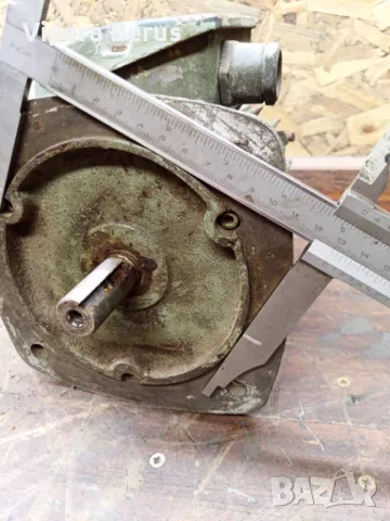 Трифазен немски ел. мотор 0,55кв, 1380об., снимка 3 - Електродвигатели - 50061647