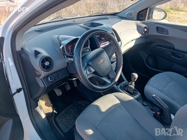 шевролет авео 1.2 Газ, снимка 8 - Автомобили и джипове - 52591343
