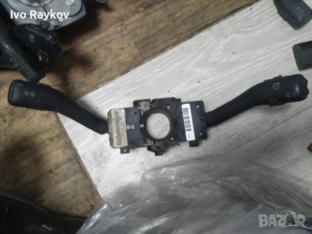 Лостчета мигачи,чистачки за VW GOLF IV, АUDI А3 8L0 953 513 G 