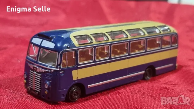 Колекционерски метален автобус 1/72 IKARUS 30, снимка 2 - Колекции - 49945378