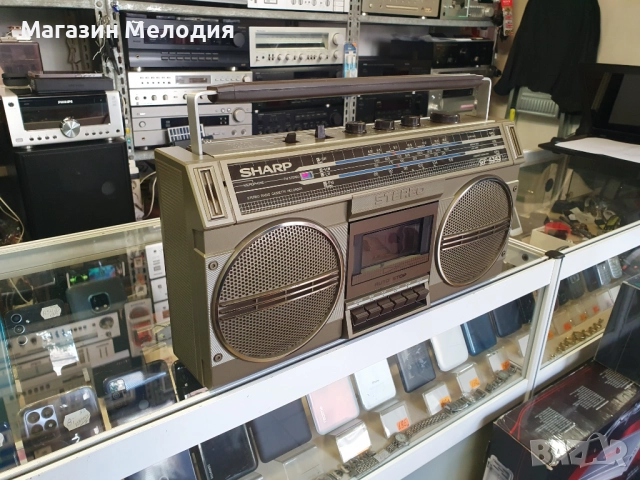 Радиокасетофон SHARP GF-4343 Работи перфектно на ридио и касета. В отлично техническо и визуално със, снимка 3 - Радиокасетофони, транзистори - 35875316