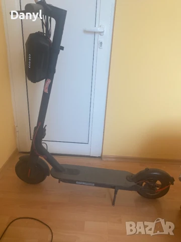 Тротинетка Xiaomi M365, снимка 1
