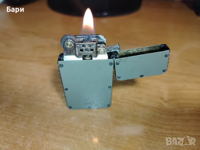 Военна бензинова запалка Savanna Bronica с инструмент за оцеляване, снимка 8 - Антикварни и старинни предмети - 48787498