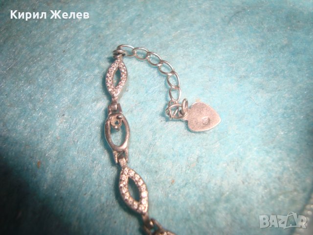 СКЪПОЦЕННА ДИЗАЙНЕРСКА АРТ ГРИВНА РОДИРАНО СРЕБРО 925 с ИНКРУСТИРАНИ НЕЖНИ КАМЪЧЕТА ЦИРКОН 25885, снимка 10 - Гривни - 35868924