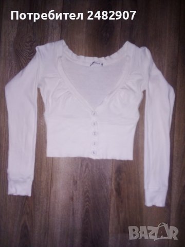 Къса дамска блуза, снимка 3 - Блузи с дълъг ръкав и пуловери - 39798481