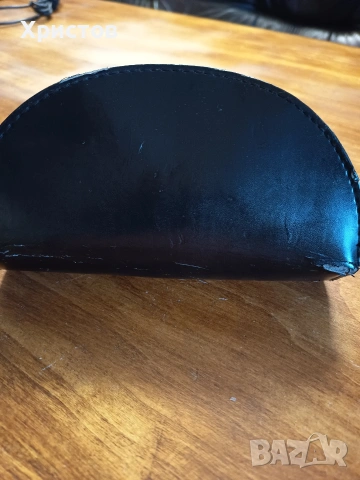 Луксозен кожен калъф за очила GUCCI, снимка 3 - Слънчеви и диоптрични очила - 53814963