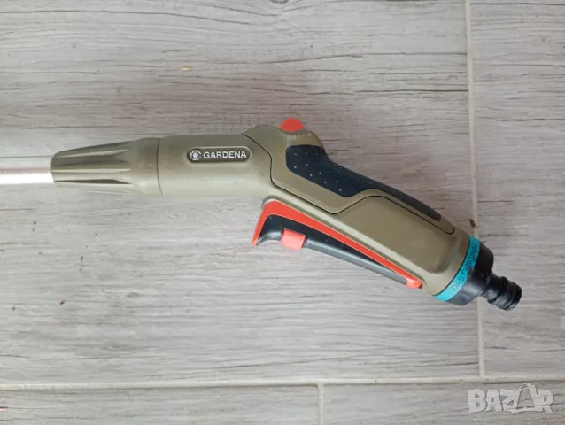 Gardena пръскачка за градина , снимка 2 - Градинска техника - 49871249