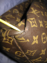 Louis Vuitton оригинална дамска чанта, снимка 16