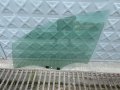 Продавам стькло за предна лява врата за Рено клио 5 2020-2023г, снимка 1 - Части - 41209636