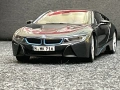 BMW i8 Paragon 1/18, снимка 1