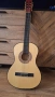 Акустична китара с калъф, снимка 1