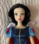 Оригинальна кукла Снежанка Disney Princess, снимка 1
