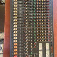 Tascam M-216, снимка 5 - Ресийвъри, усилватели, смесителни пултове - 41887253