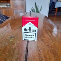 Кутия за цигари,табакера Marlboro, снимка 1 - Други ценни предмети - 41144523