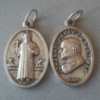 Медальон. Висулка. Двулицев. Папа Йоан Павел 2. Папа Бенедикт 16. ITALY. Сребърни, снимка 5 - Колиета, медальони, синджири - 40084689