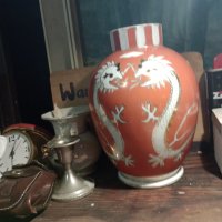 Немска порцеланова ваза дракон , снимка 2 - Вази - 44438031
