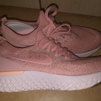 Дамски маратонки Nike Epic React Flyknit 2, 38.5 номер, 24.5 см стелка , снимка 2 - Маратонки - 42309910