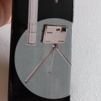 Трипод за цифров фотоапарат със самоснимачка на немските ,,Minox,,, снимка 2 - Фотоапарати - 42425108